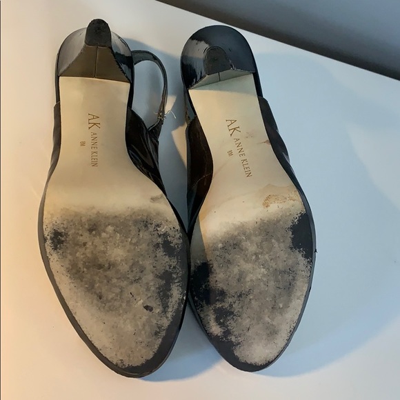 🌚 AK Anne Klein Grey Open-Toe Patent heels - Picture 6 of 6